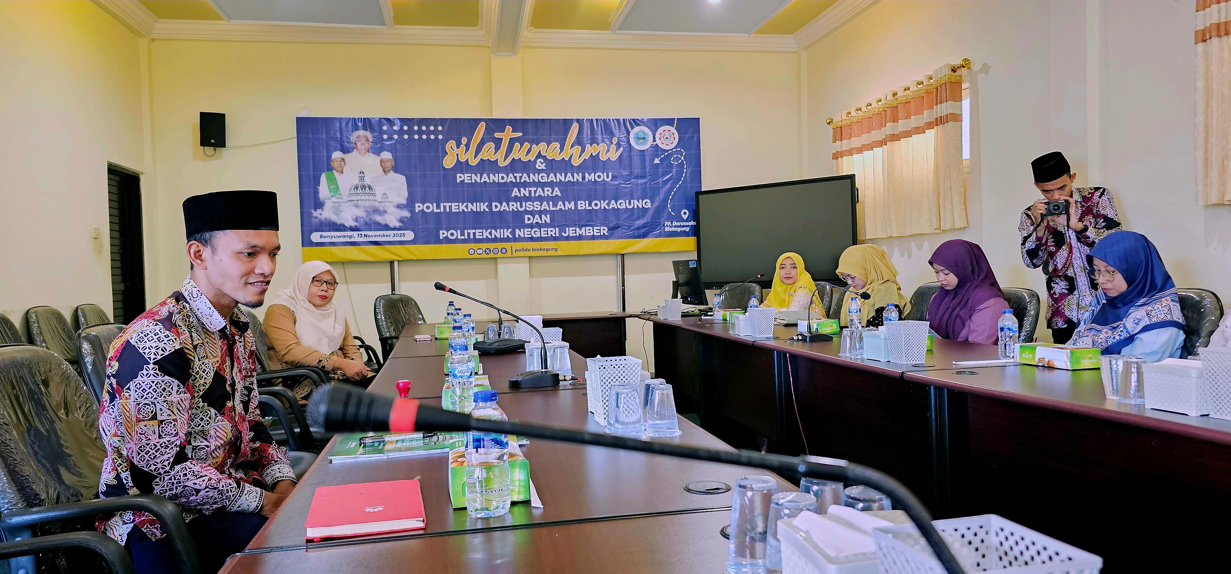 Penandatanganan Nota Kesepahaman antara Polije dengan Politeknik Darussalam Blokagung Banyuwangi thumbnail